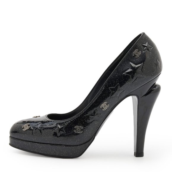 Chanel 08ROAG26071 Black Glitter Star Embossed Leather Pumps - Picture 1 of 14